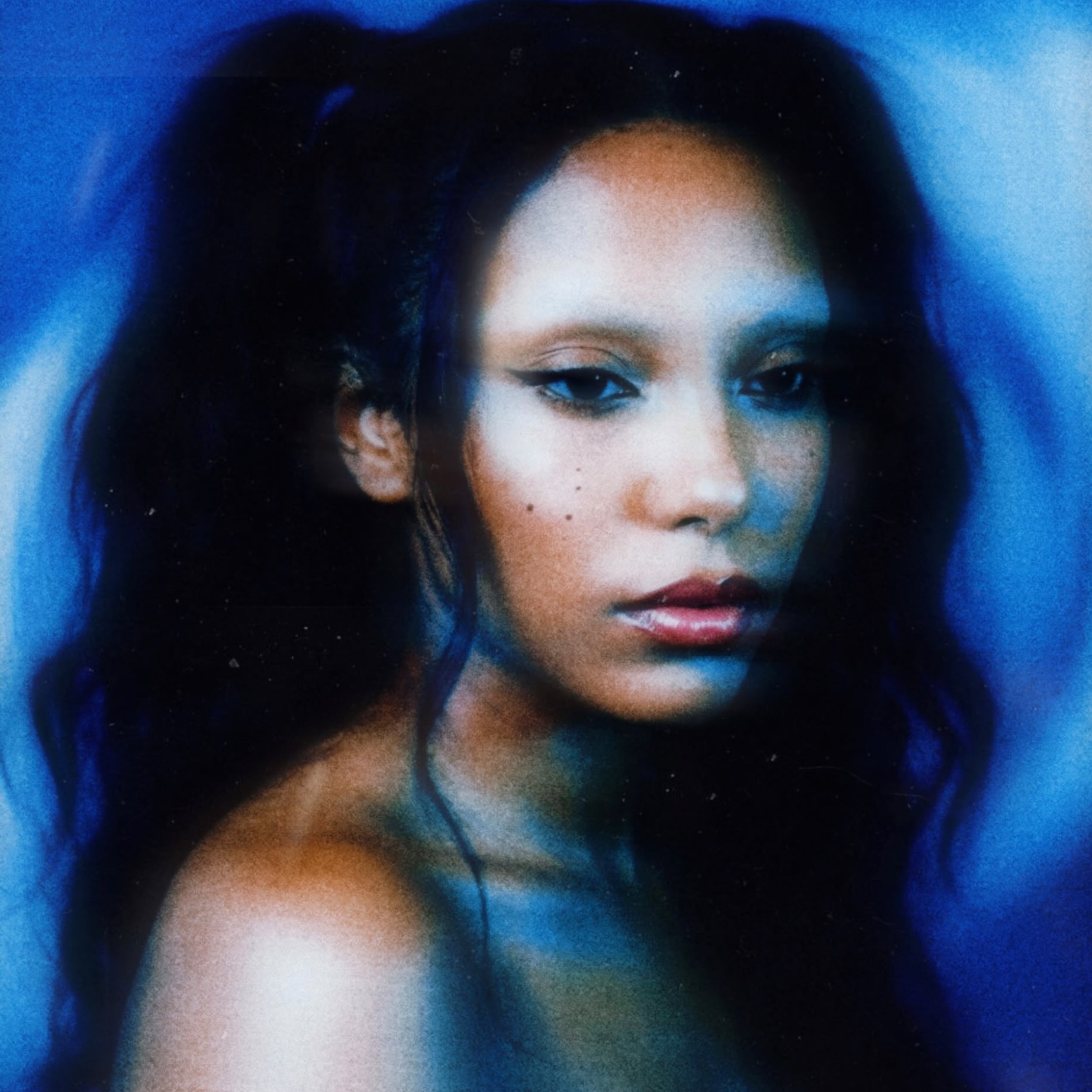 BLUUUUE artwork