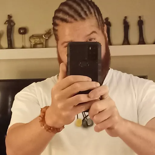 Profile picture for Dirty Red