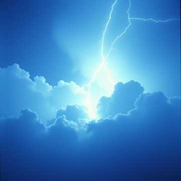 Image for Model Comparison: Eye of the Storm (Deviant)