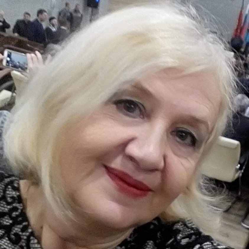Александра Садыкова