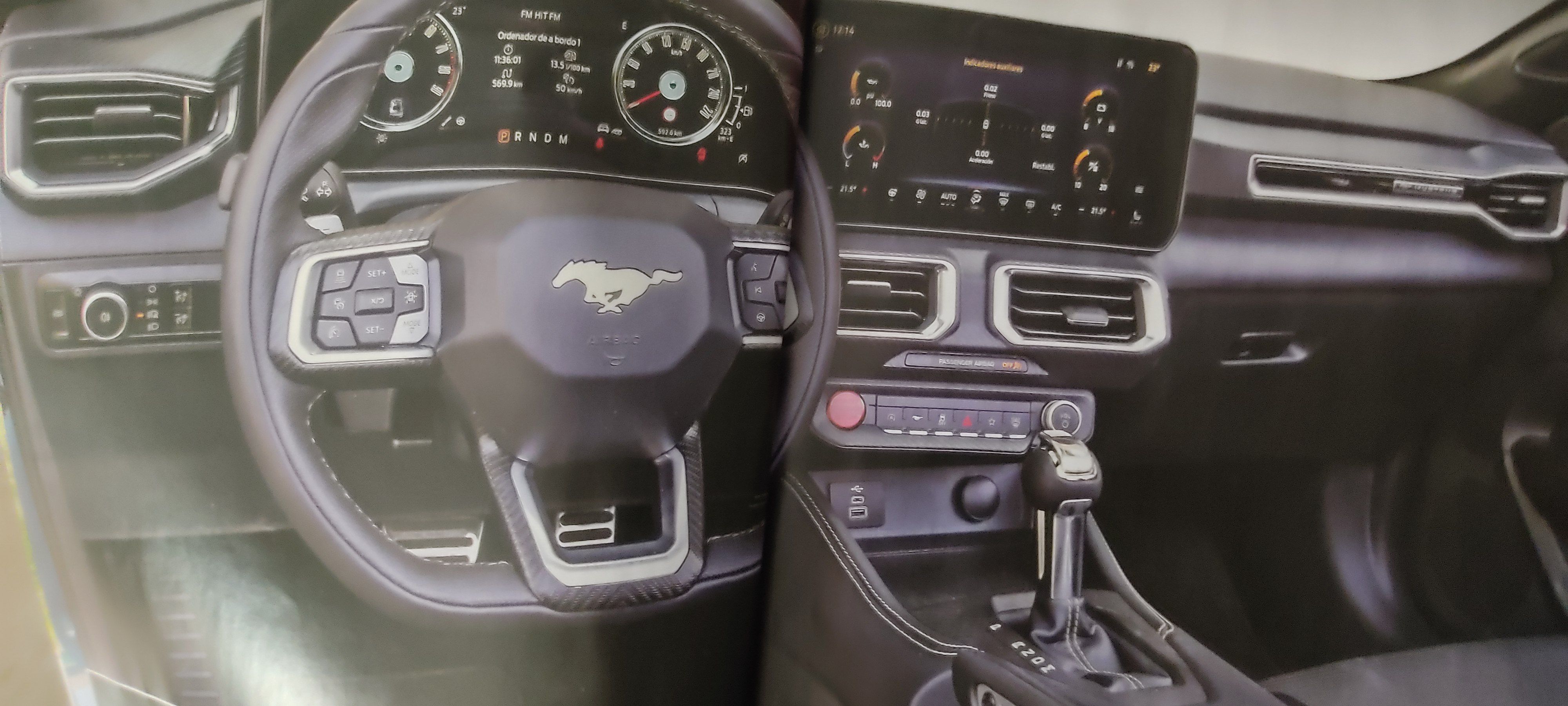 FORD MUSTANG GT CONVERTIBLE-BESTIA DEL ASFALTO (2 PARTE) artwork