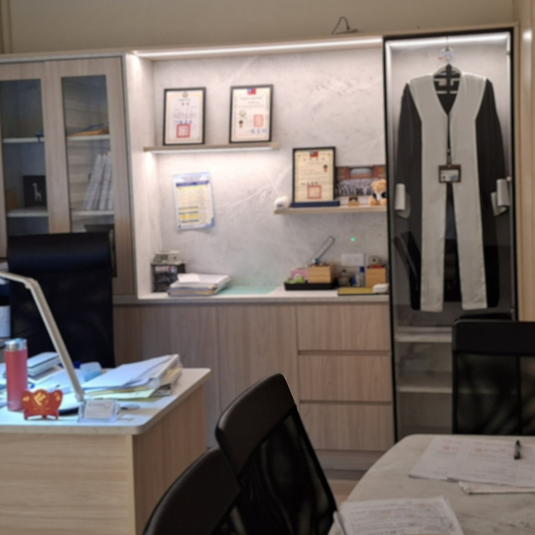 Image for 律師事務所的清閒時光👨🏻‍⚖️🌞😎