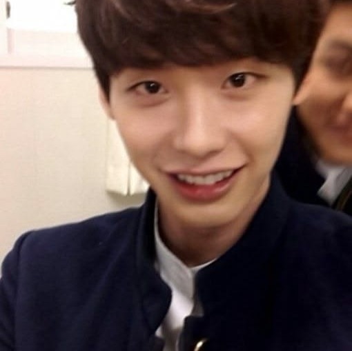 Lee Jong Suk