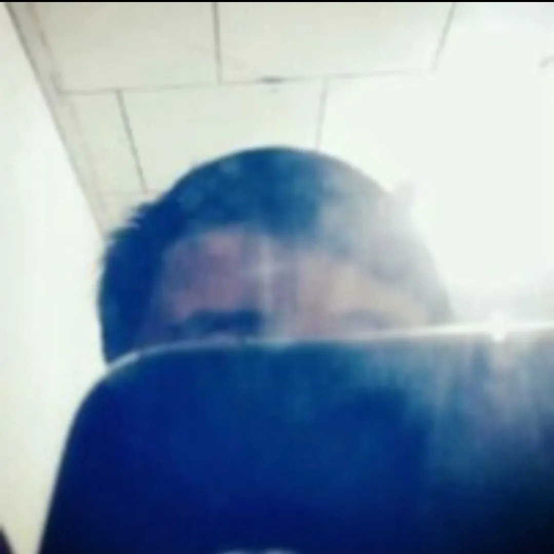 Profile picture for slim