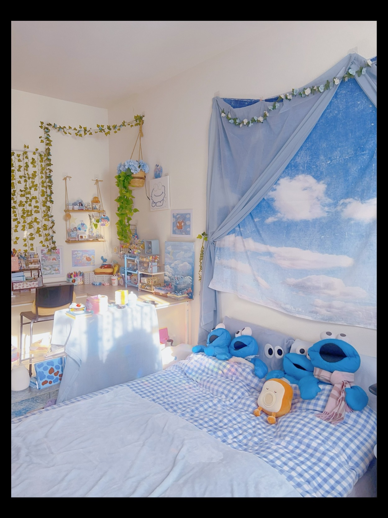 Emotional Rooms | Play Pretend Bedroom.exe artwork