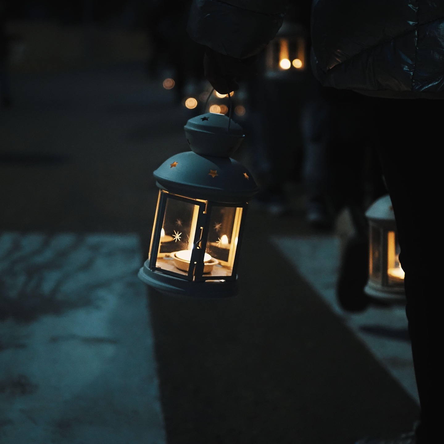 Leave the Light On artwork