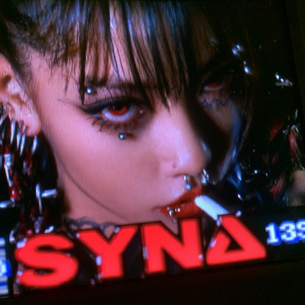 SYNΔ