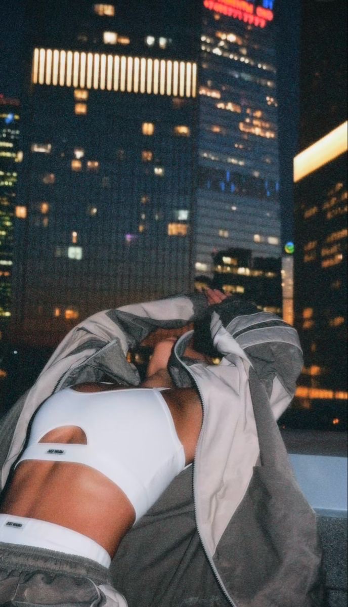 closer to me artwork