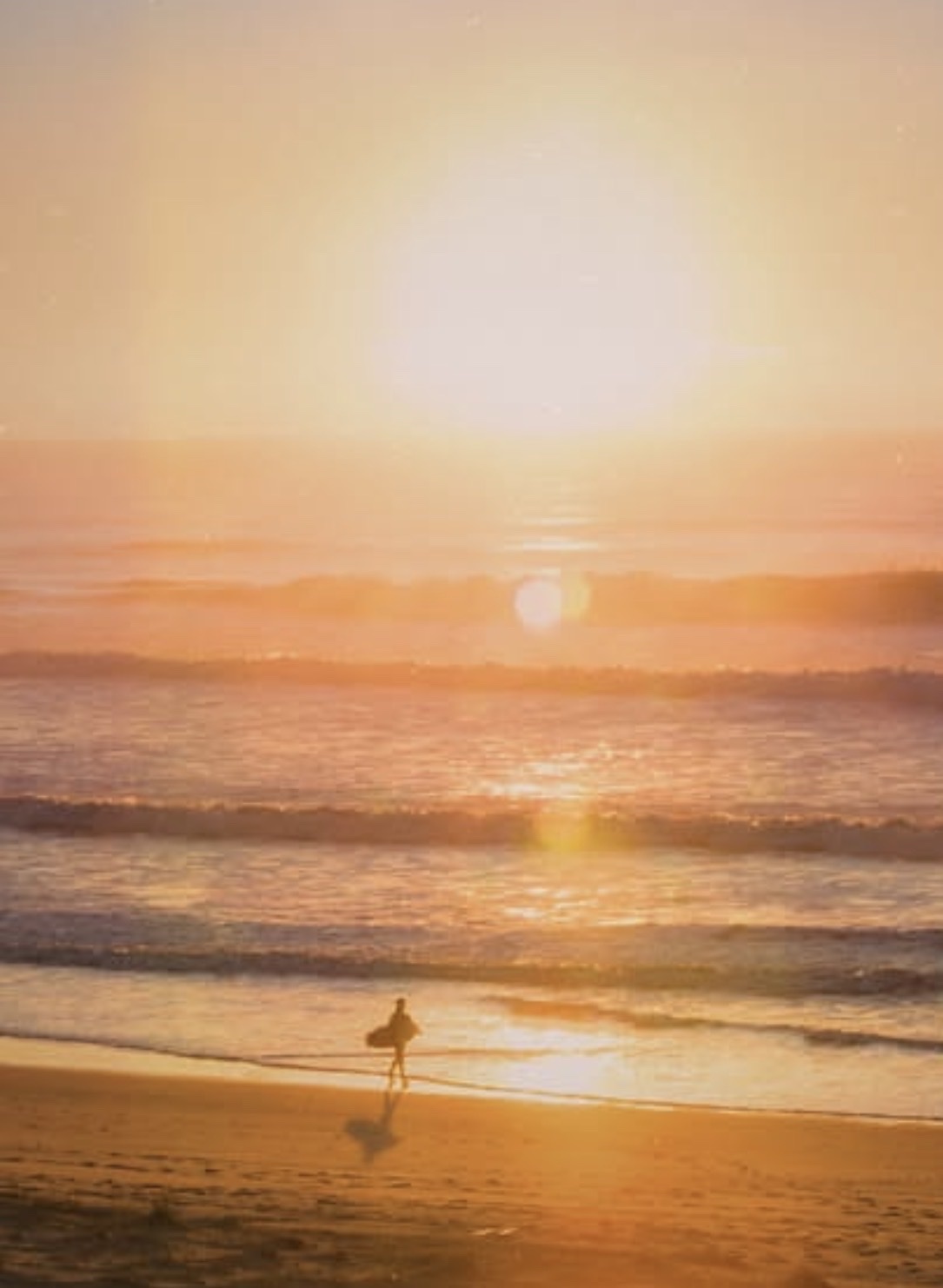 Golden waves artwork