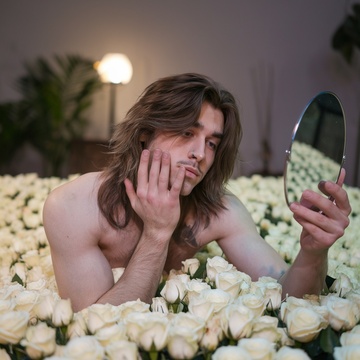 Image for (I'd buy myself) 100000 roses
