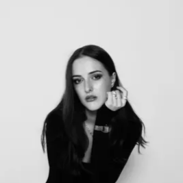 Profile picture for ari