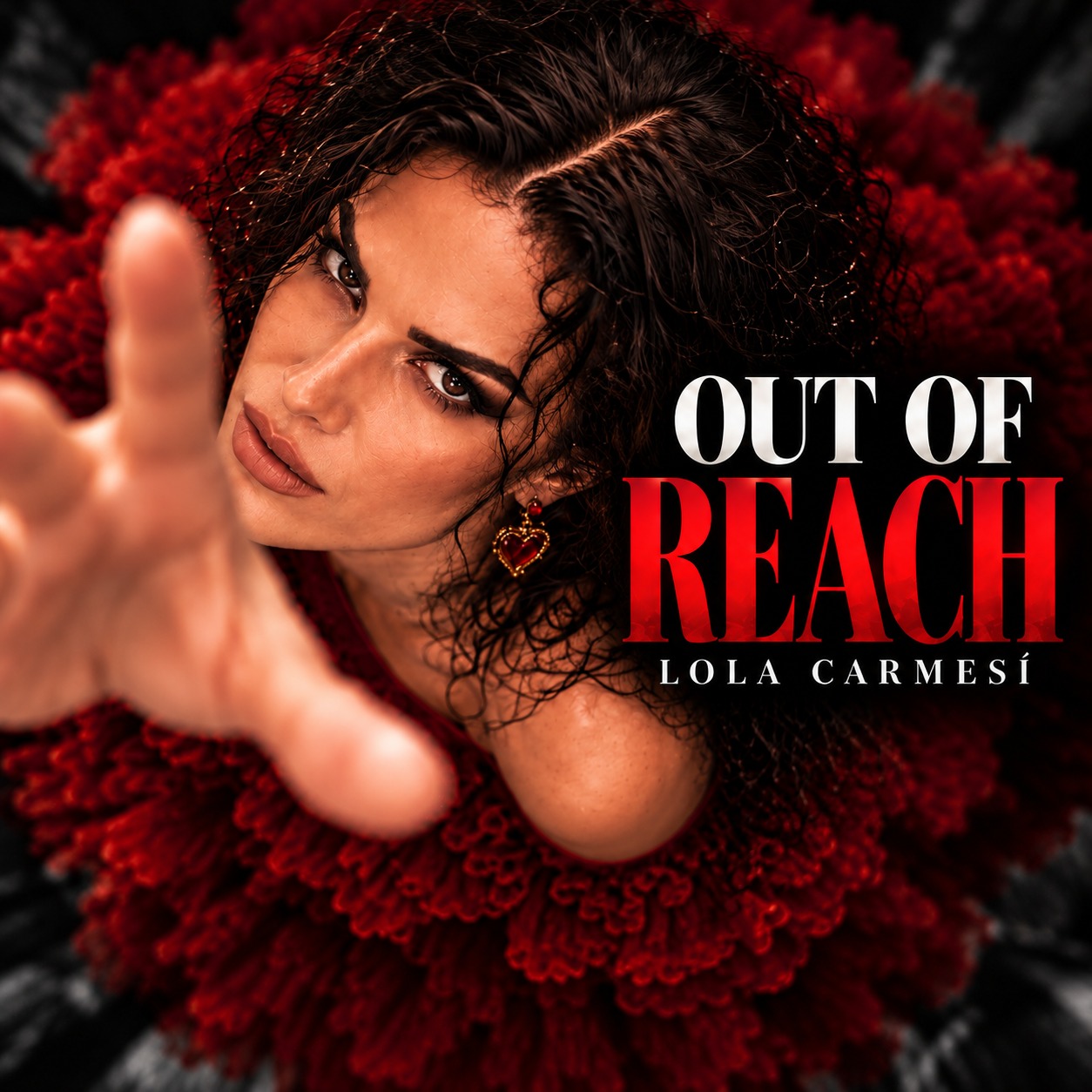 Out of reach (Lola Carmesí) artwork