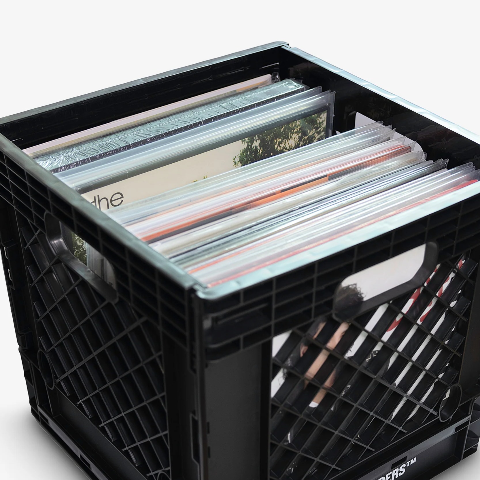 Shin's Booty House crate