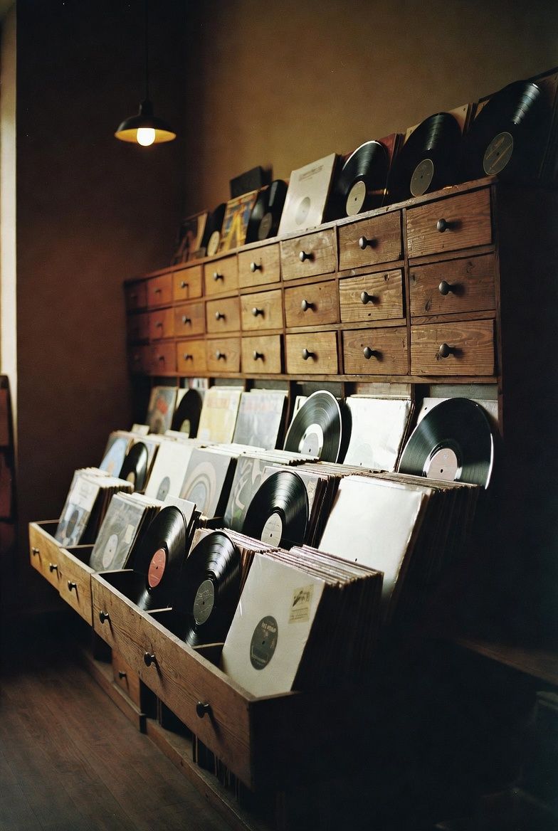 Image for 𒆜English Song𒆜