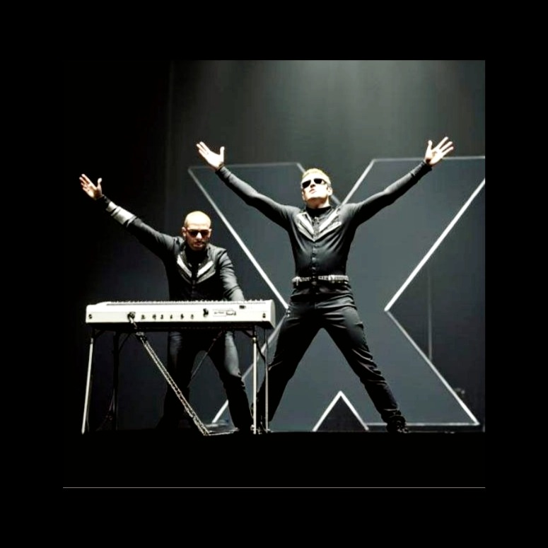 System online artwork