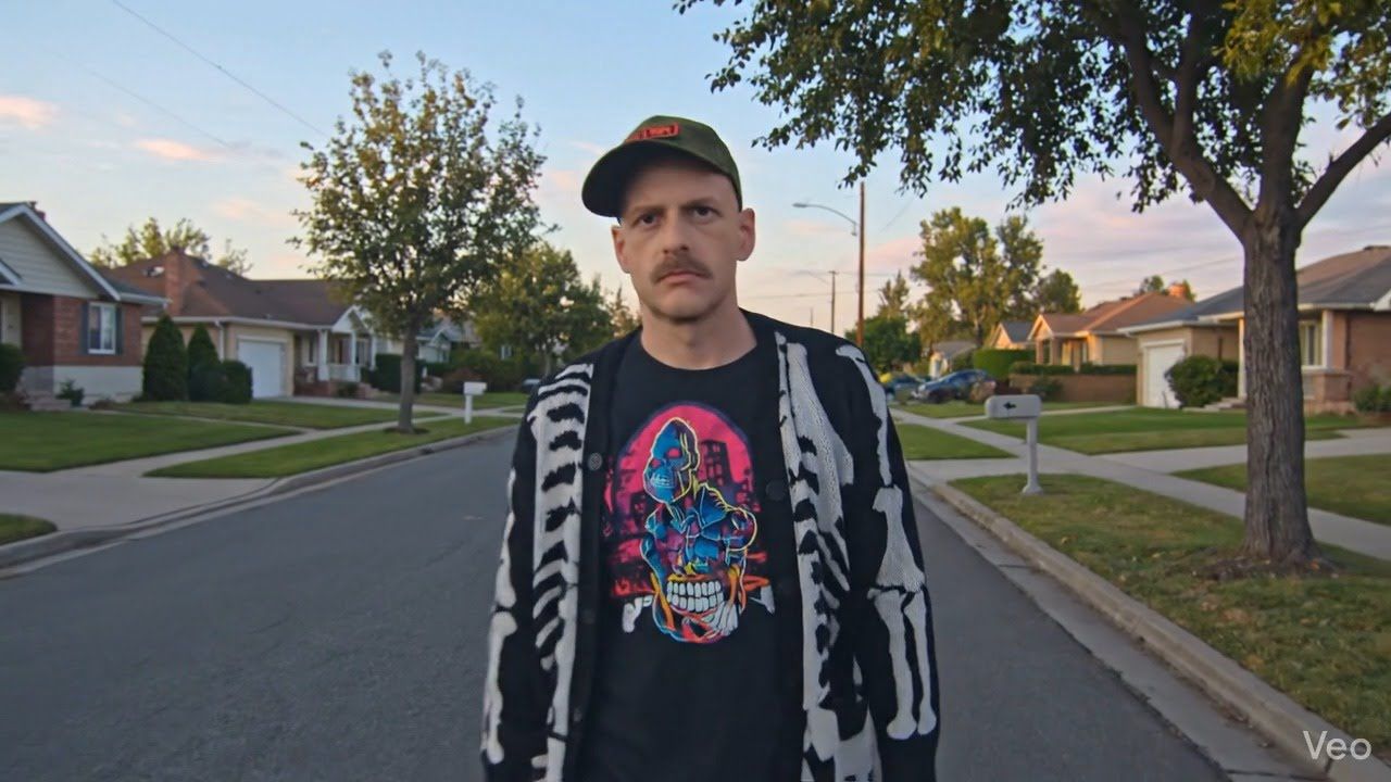 Persona image for raymond  profond