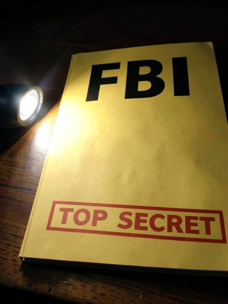 TOP SECRET (EP)(Skar Z) 3