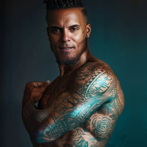 Profile picture for @SunoAiMusicGenerator-