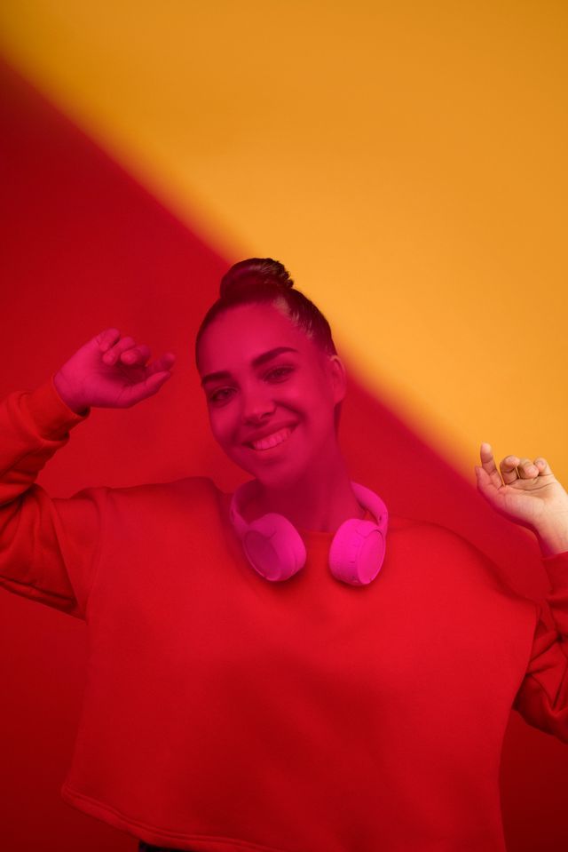 АСТРА - LIKE ME (Progressive Cover) artwork