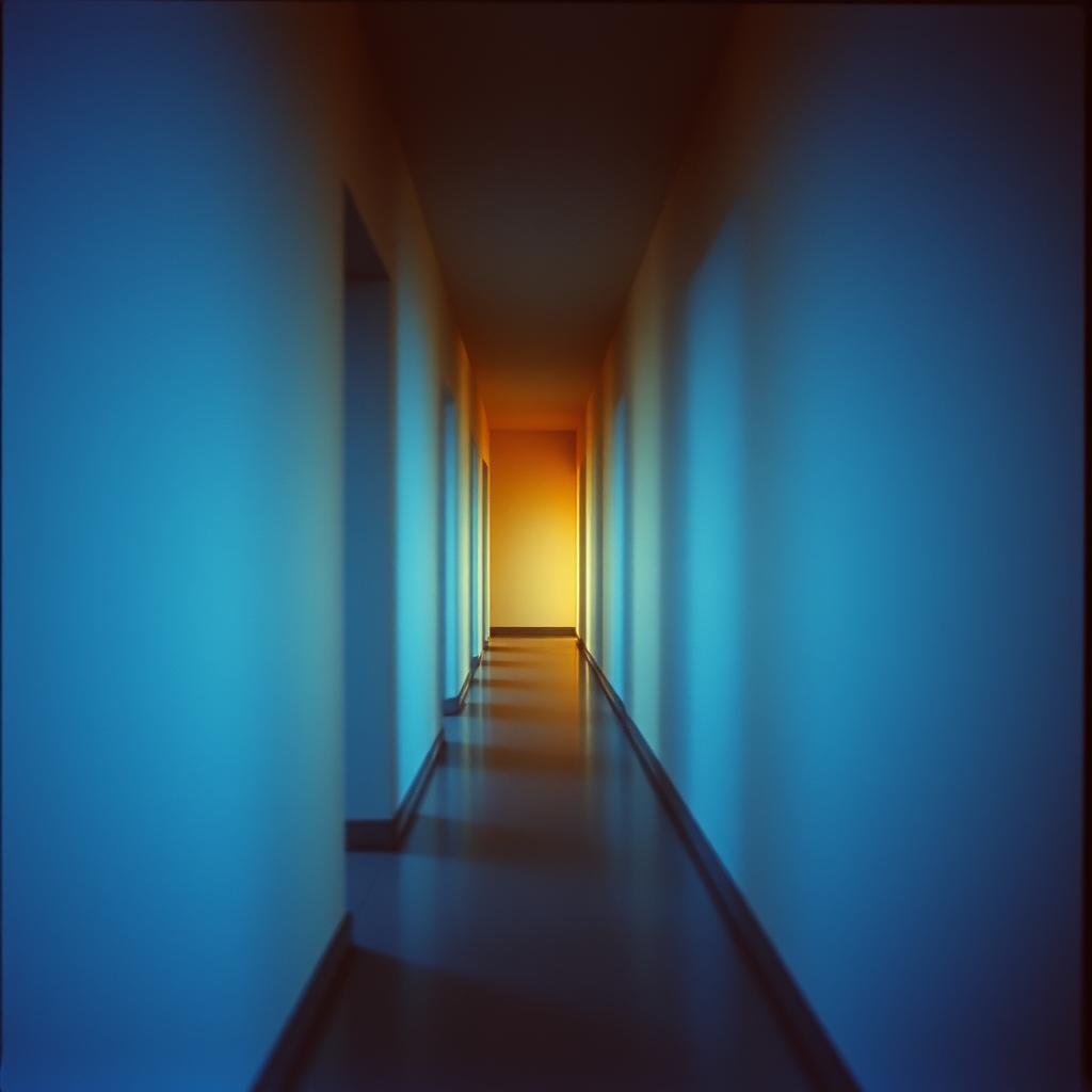 Persona image for El Poeta