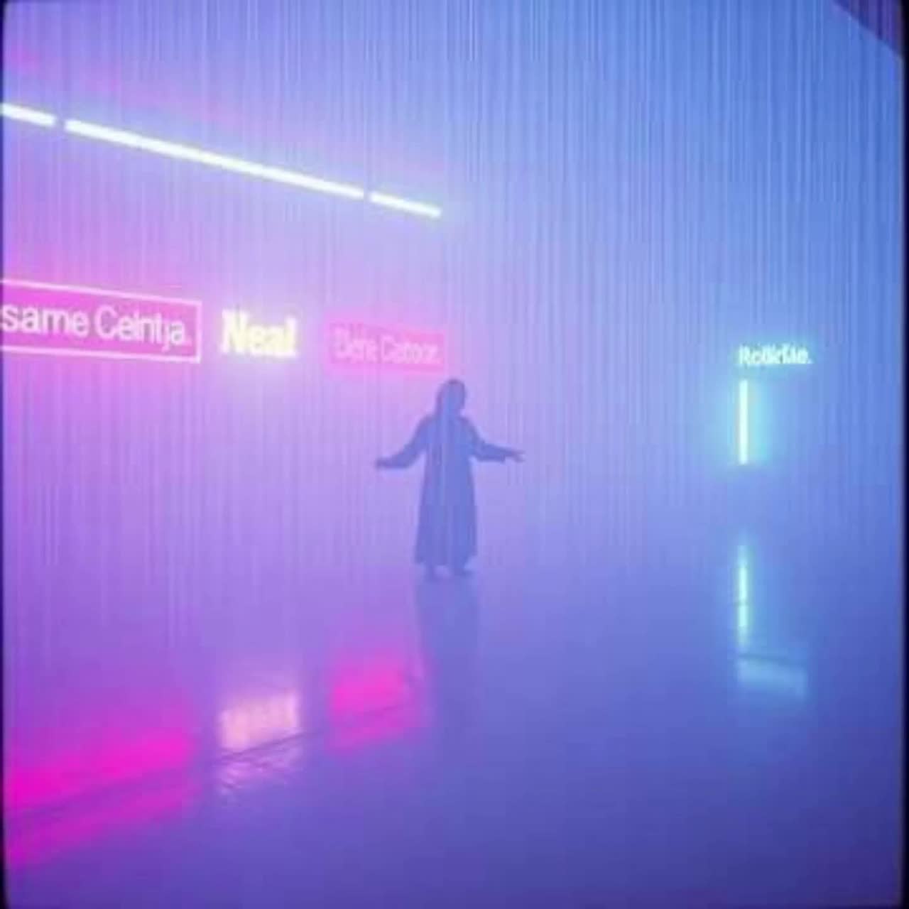 “Neon Ghosts”
(inspirowane „Neuromancerem” – William Gibson) artwork