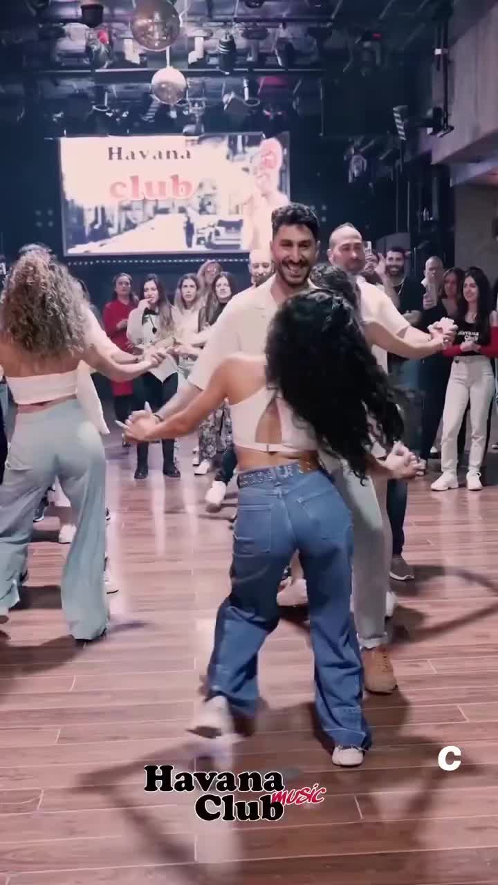 Течёт судьбы коварная река 💯 artwork