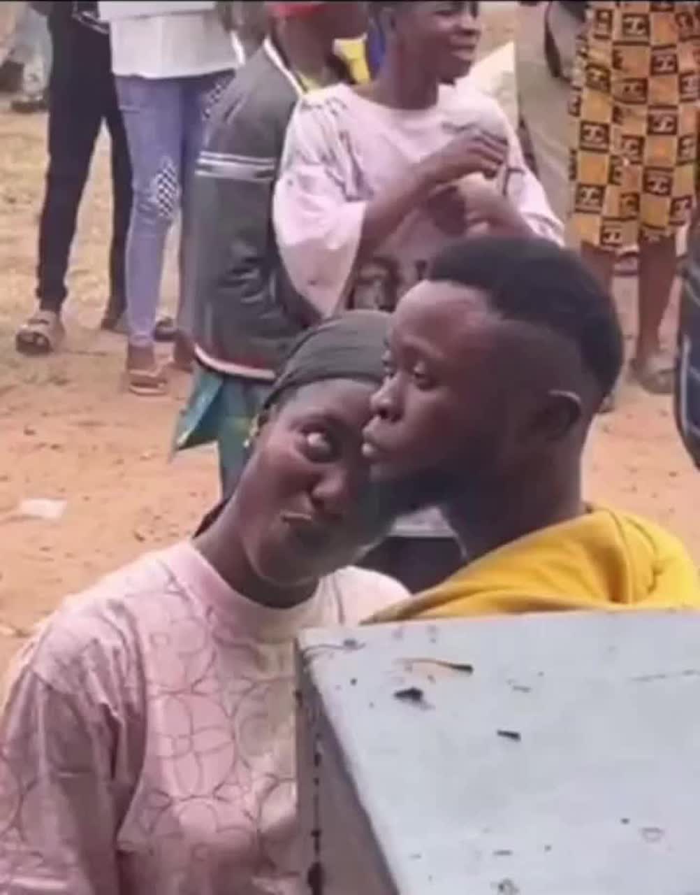 She Dance Too Close artwork
