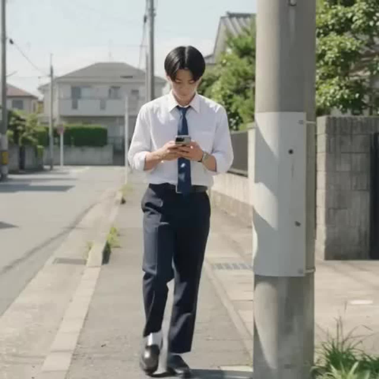 ◎スマホにトントン artwork