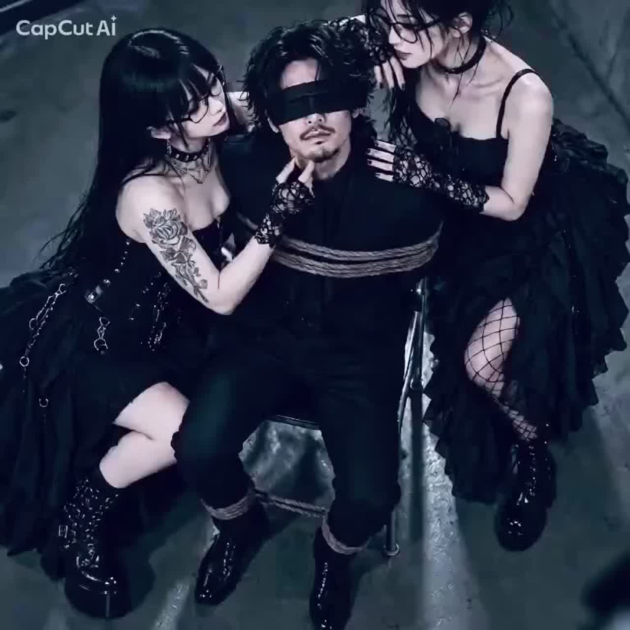Expert Eyes #視線 [pussycats&lapdog🌙] artwork