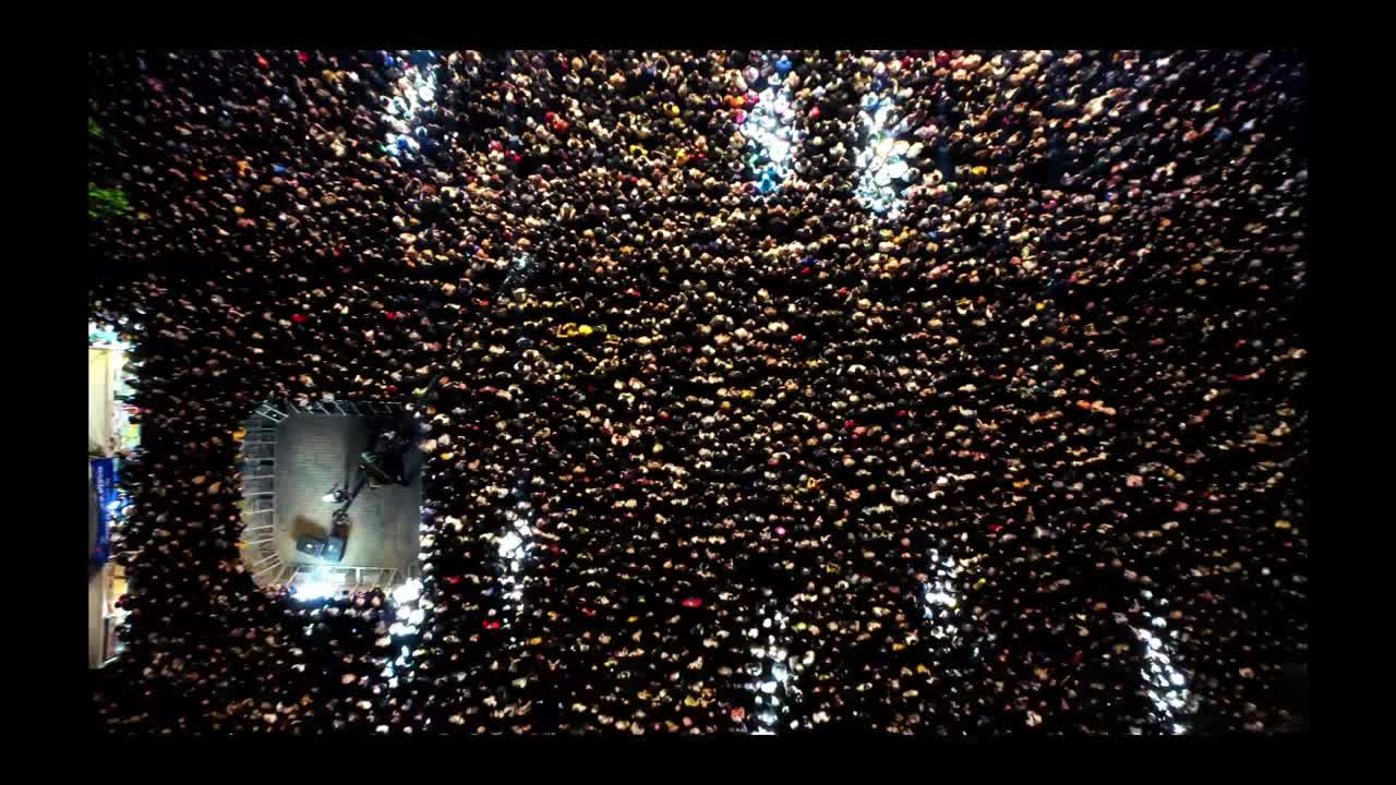 Static (live) artwork